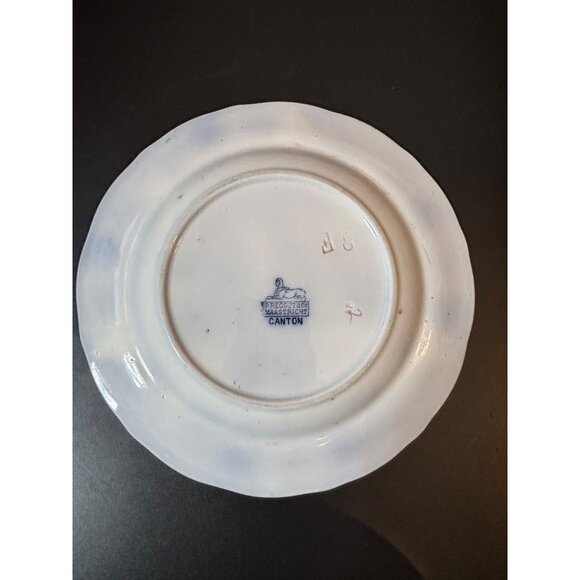 P. Regout & Co. Canton Porcelain 8.5" Plate Polychrome Chinese Tea House c.1860 - Picture 6 of 8